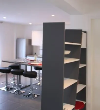 Prázdninový dům Dans Maison 2 Km De La Villeneuve-Loubet