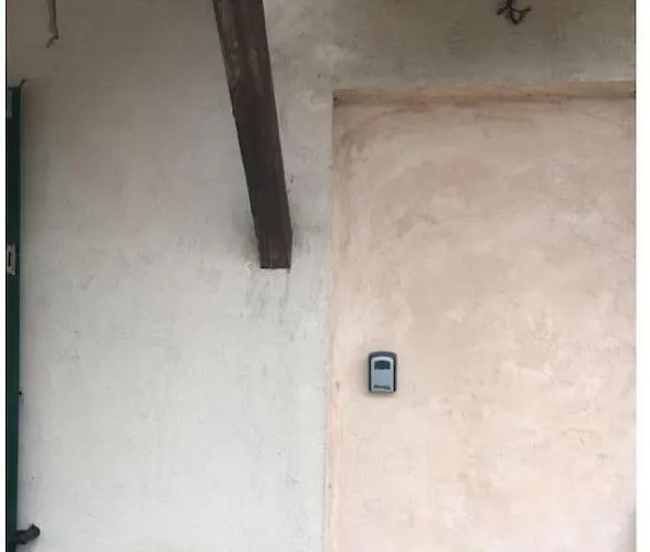 Dans Maison 2 Km De La بيت للعطل فينوف لوبيه